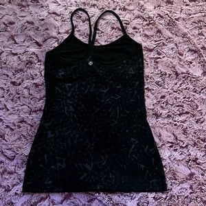 LULULEMON power Y tank, black printed material, spandex size 6